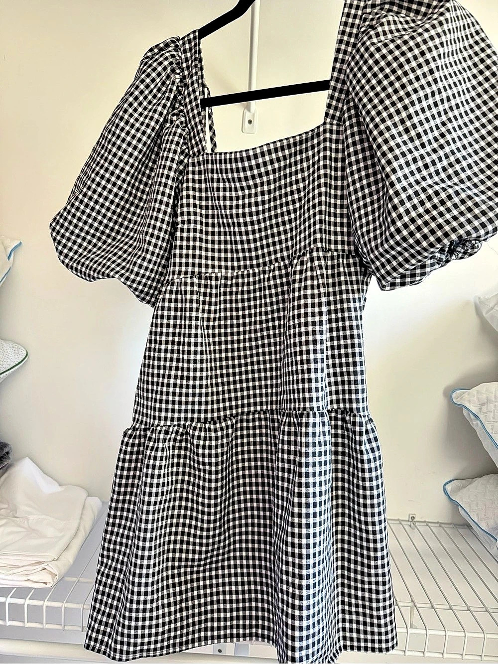 Nasty Gal Gingham Puff Sleeve Tiered Smock Mini Dress Black & White Size 4
